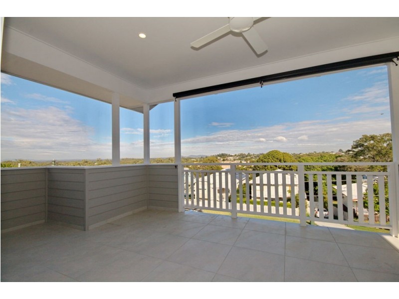 50 Barrinia Street, Manly QLD 4179