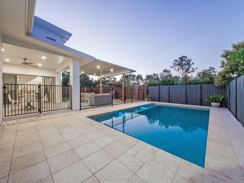 41 Margaret Crescent, Wakerley QLD 4154