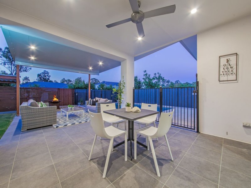 41 Margaret Crescent, Wakerley QLD 4154