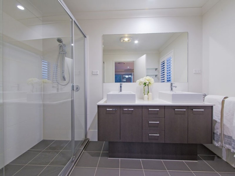 41 Margaret Crescent, Wakerley QLD 4154