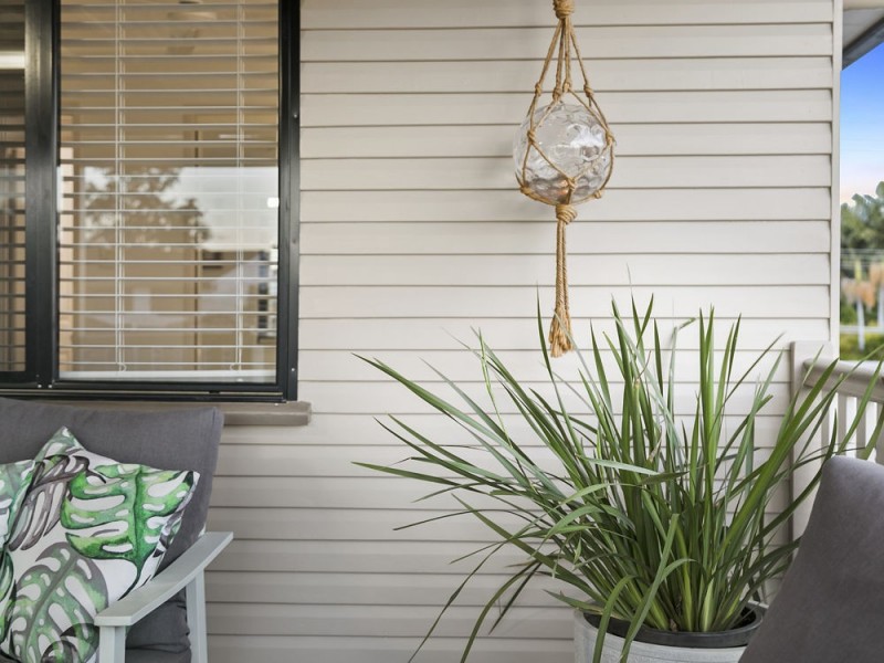 8 Iffley Street, Wynnum West QLD 4178