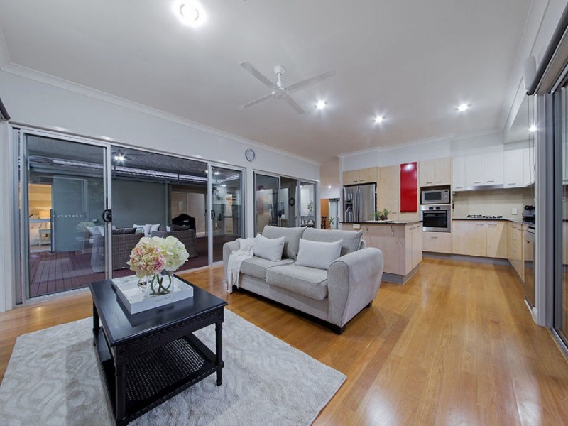 19 Yarra Road, Wakerley QLD 4154