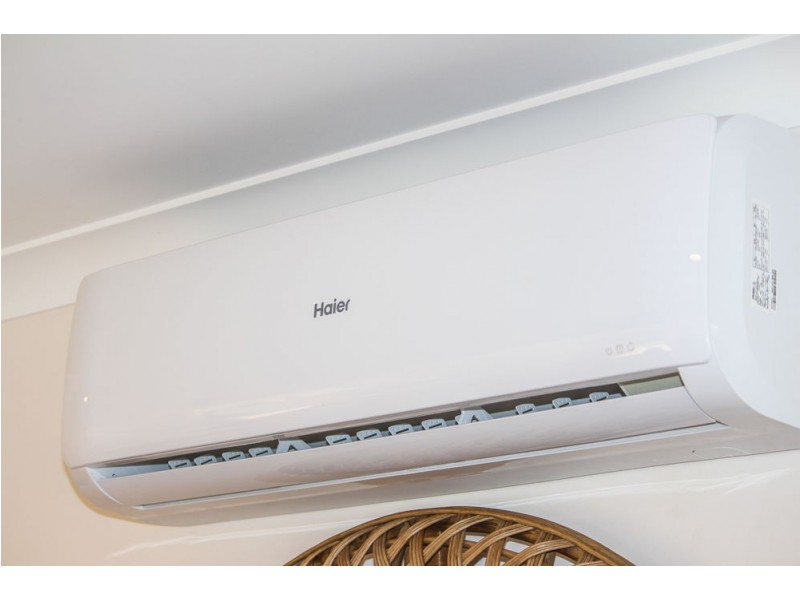 225 Whites Rd, Lota QLD 4179