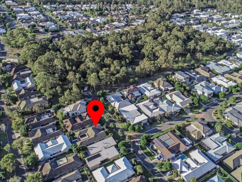 4 Margaret Crescent, Wakerley QLD 4154