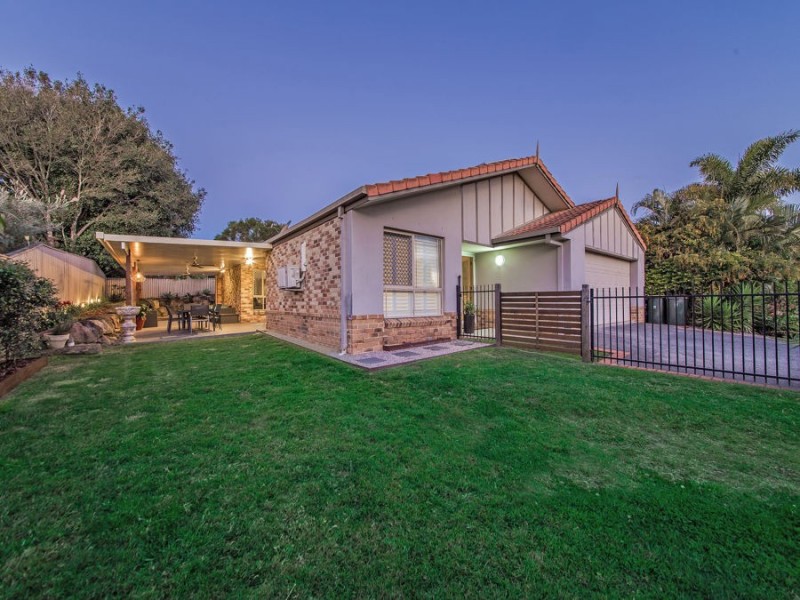 6 Colvin Court, Wakerley QLD 4154