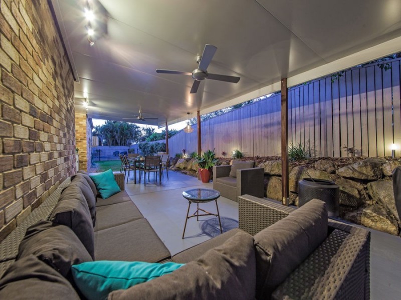 6 Colvin Court, Wakerley QLD 4154