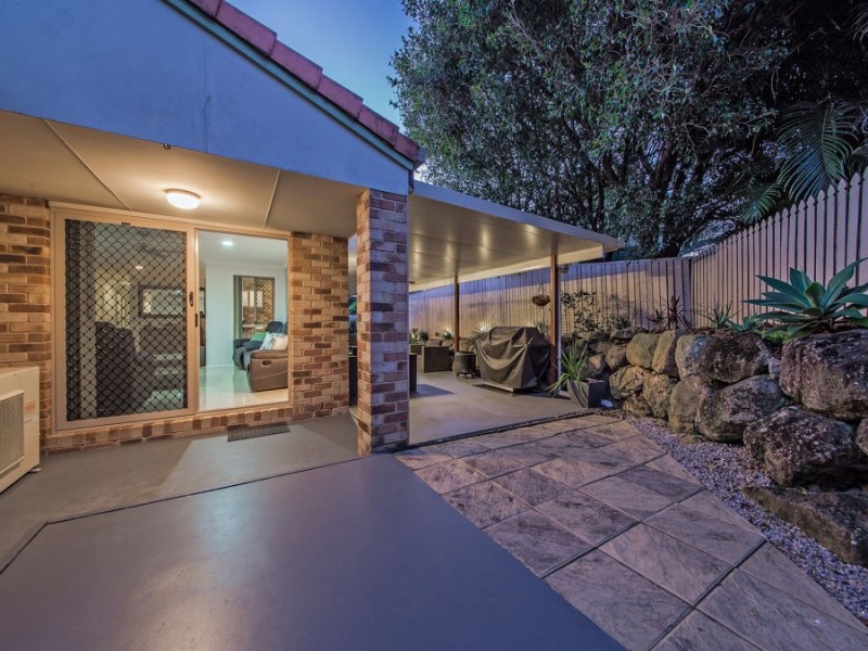 6 Colvin Court, Wakerley QLD 4154