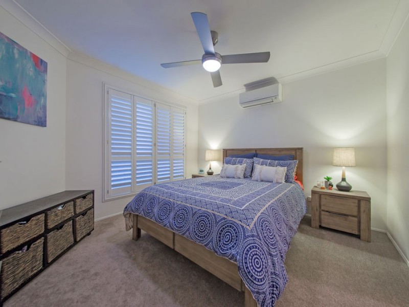 6 Colvin Court, Wakerley QLD 4154