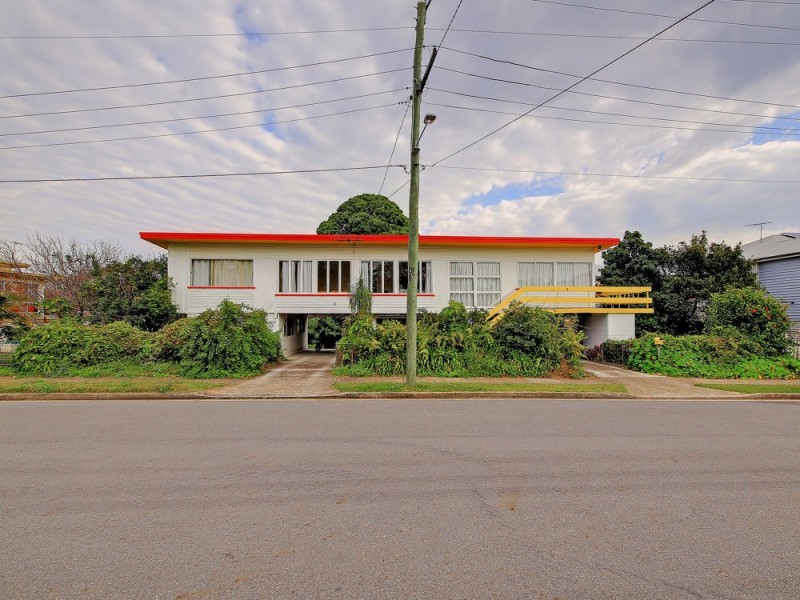 8 Wolsey Parade, Wynnum QLD 4178