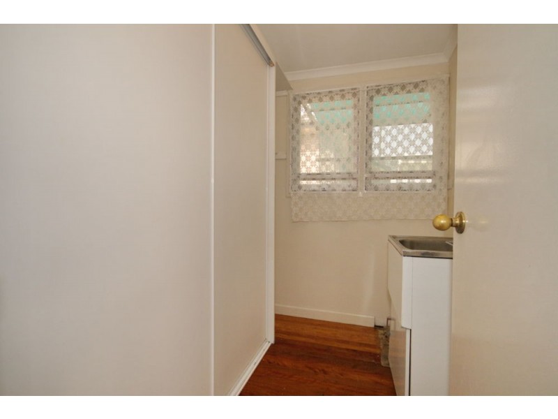 18 Astley St, Wynnum West QLD 4178