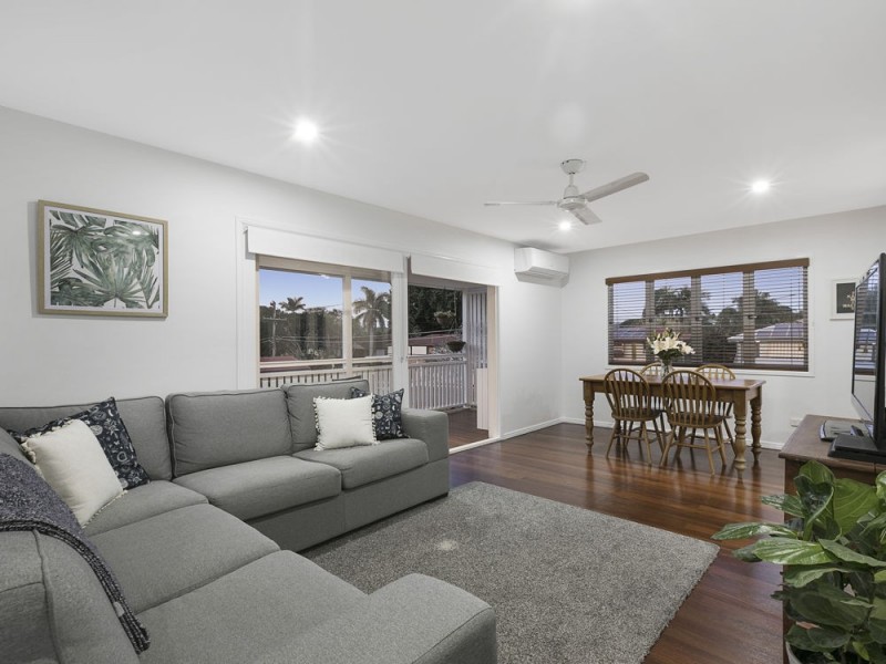 21 Herswell Avenue, Wynnum West QLD 4178