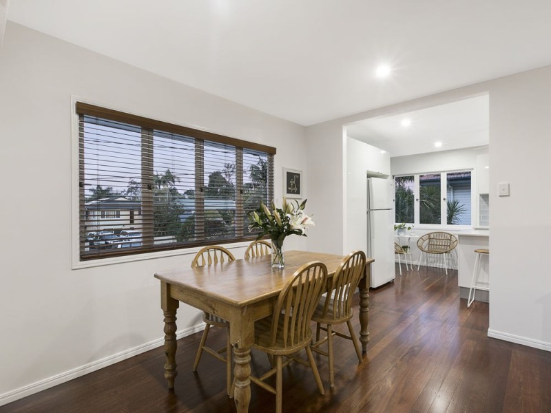 21 Herswell Avenue, Wynnum West QLD 4178