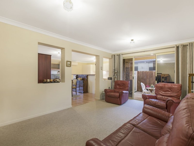 5 Virginia Place, Wynnum West QLD 4178