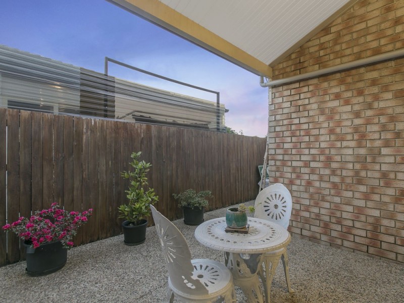 5 Virginia Place, Wynnum West QLD 4178