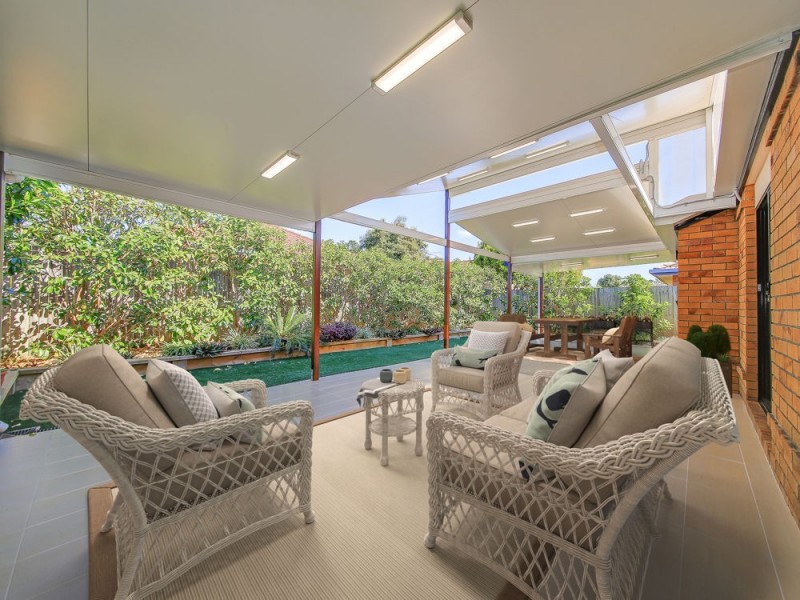 5 Janine Street, Wynnum West QLD 4178