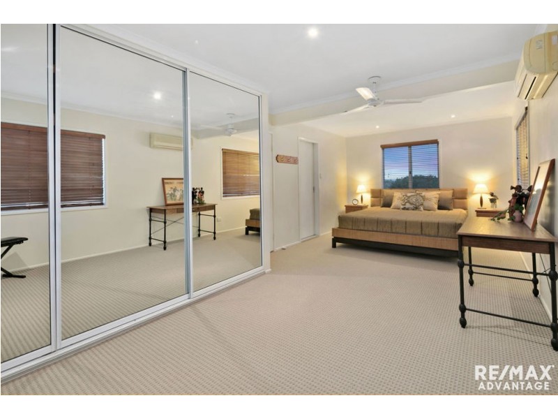 4 Nemarra St, Wynnum West QLD 4178