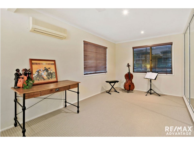 4 Nemarra St, Wynnum West QLD 4178