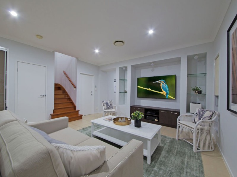 5 Pennington Street, Wakerley QLD 4154