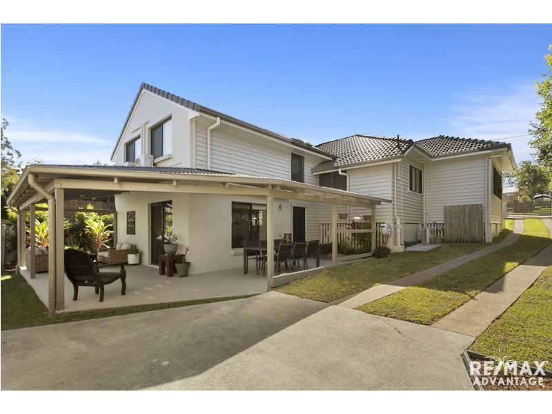 74 Ryder Street, Wynnum QLD 4178 RE/MAX Advantage Sold