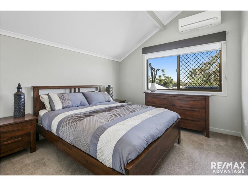 74 Ryder Street, Wynnum QLD 4178