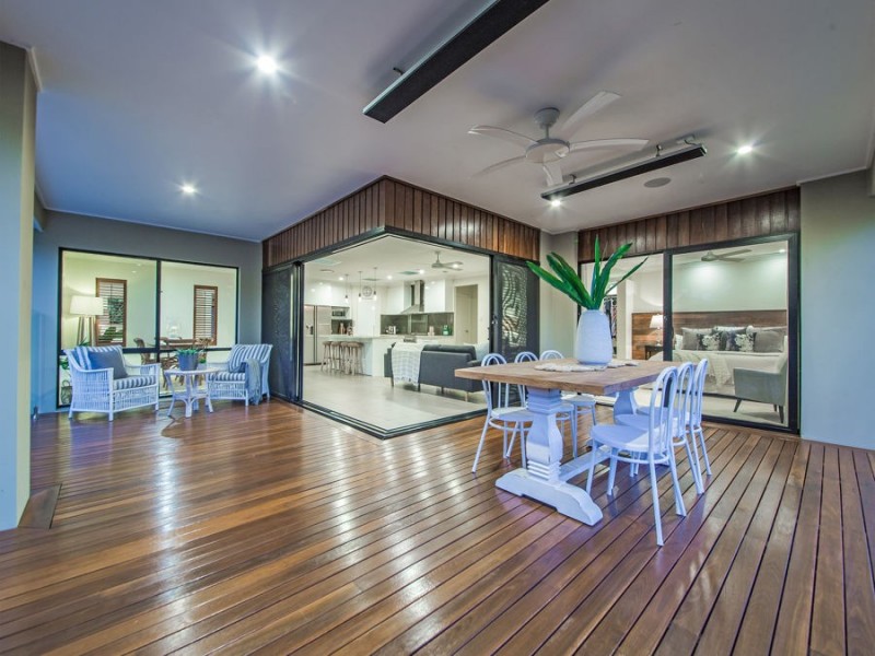 64 Brokenwood Circuit, Gumdale QLD 4154