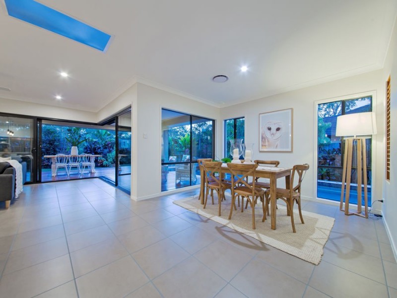 64 Brokenwood Circuit, Gumdale QLD 4154