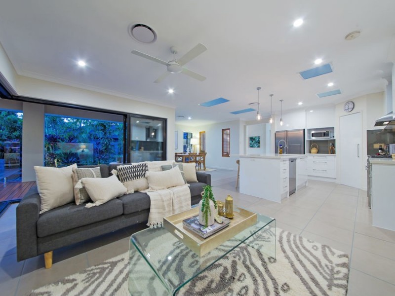 64 Brokenwood Circuit, Gumdale QLD 4154