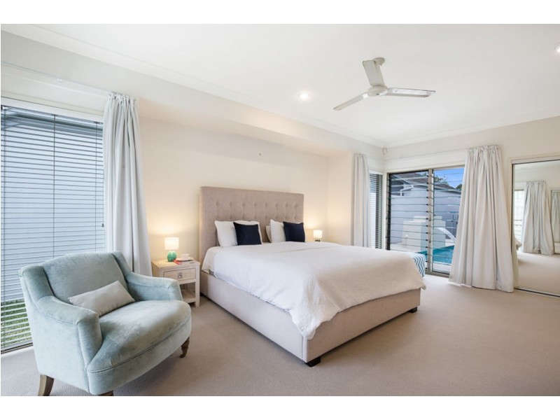 17 Mossvale Drive, Wakerley QLD 4154
