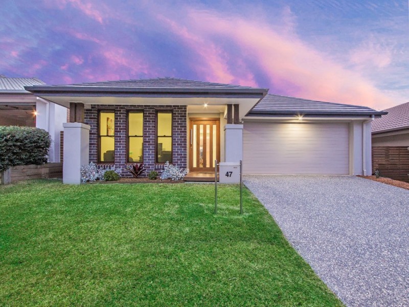 47 Schooner Circuit, Manly West QLD 4179