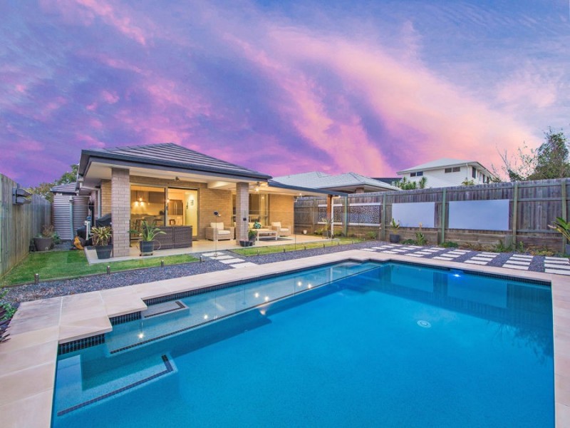 47 Schooner Circuit, Manly West QLD 4179