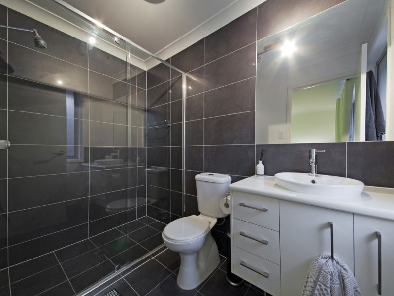 47 Schooner Circuit, Manly West QLD 4179