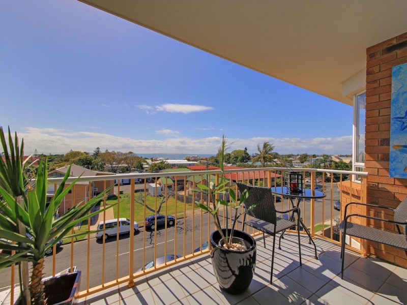 7/120 Akonna St, Wynnum QLD 4178