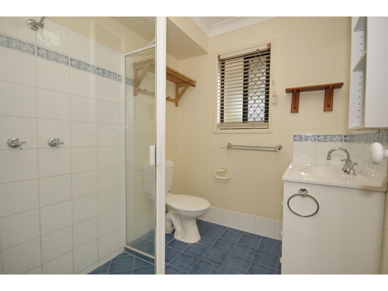 13 Ursula Place, Wynnum West QLD 4178