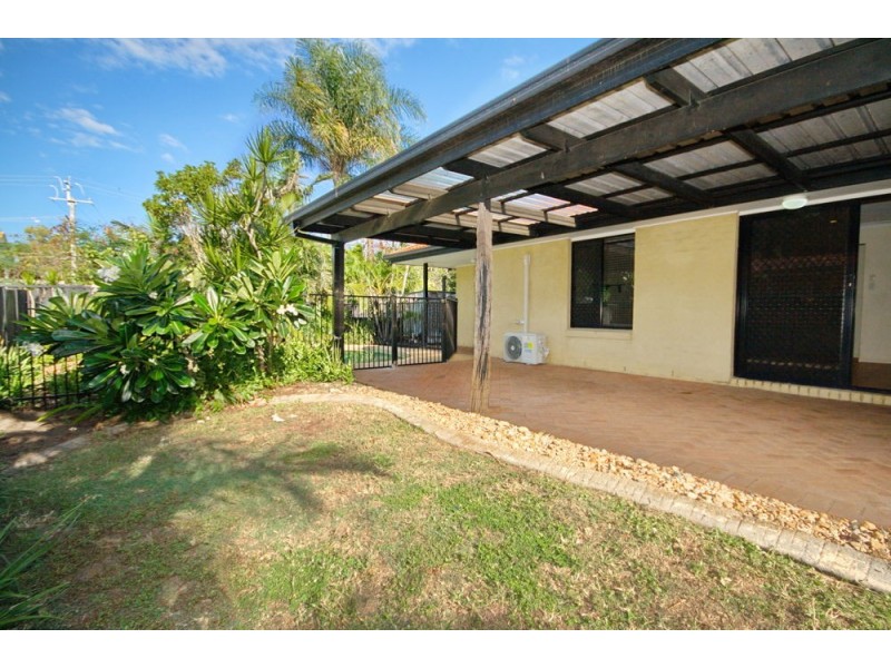 13 Ursula Place, Wynnum West QLD 4178