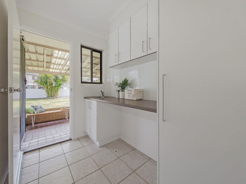 10 Mamala Street, Birkdale QLD 4159