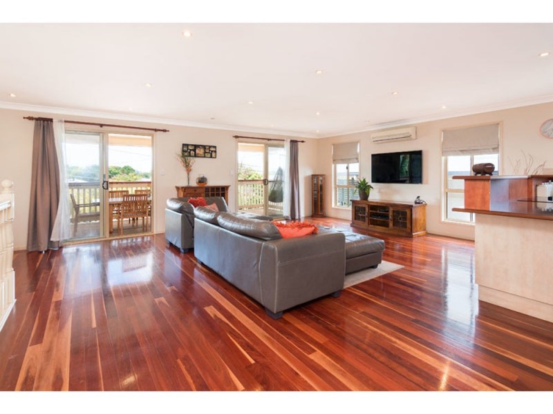 3 Kamarin Street, Manly West QLD 4179