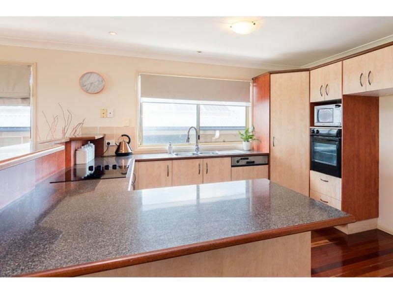 3 Kamarin Street, Manly West QLD 4179