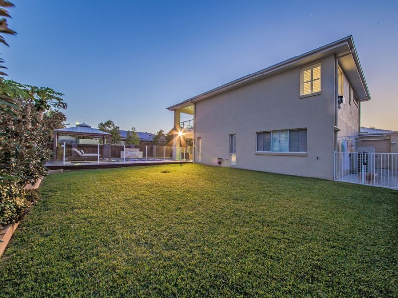 118 Brokenwood Circuit, Gumdale QLD 4154