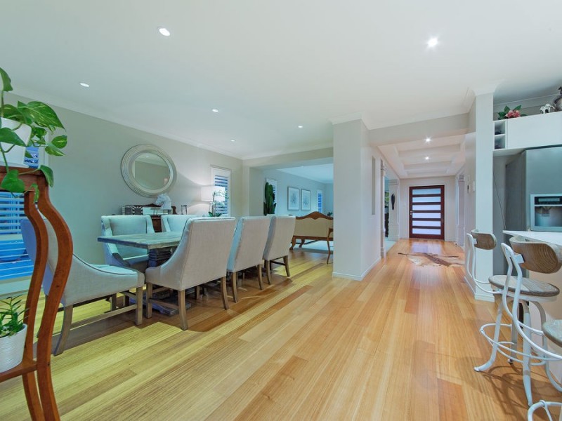 118 Brokenwood Circuit, Gumdale QLD 4154