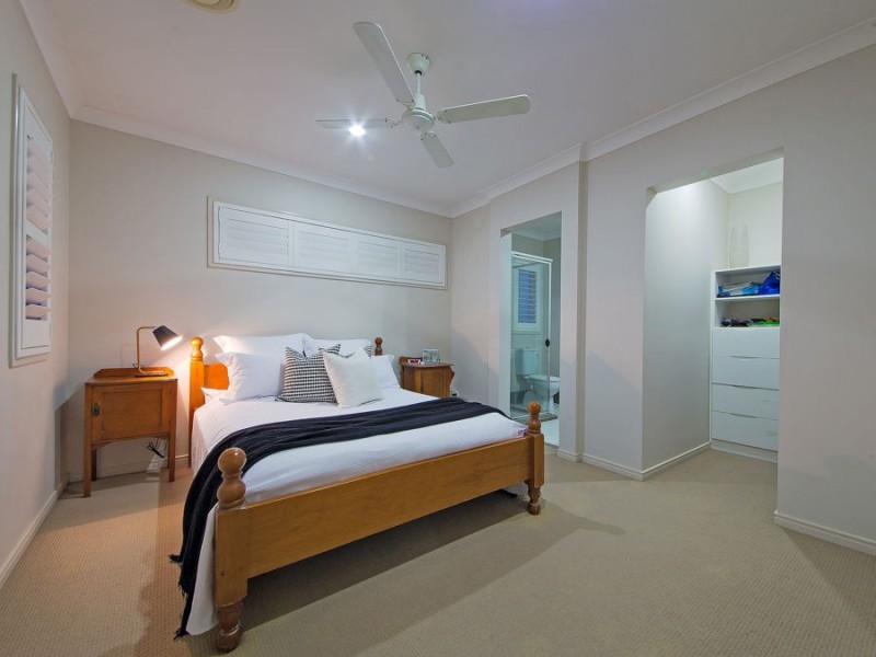 118 Brokenwood Circuit, Gumdale QLD 4154