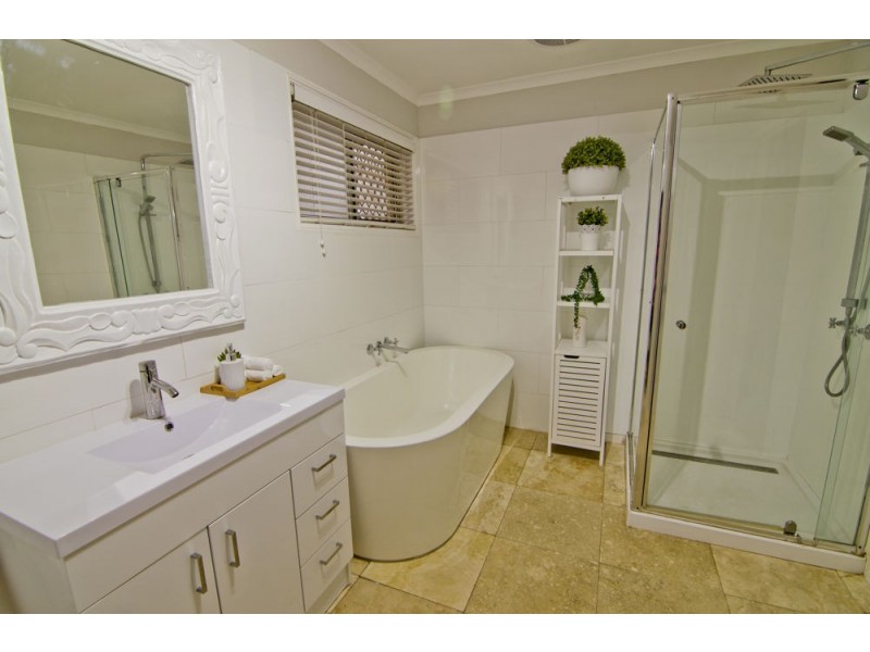 110 Raeburn Street, Manly West QLD 4179