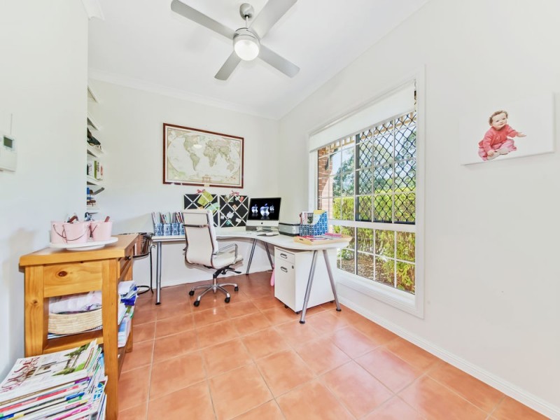 107 Hargreaves Road, Manly West QLD 4179