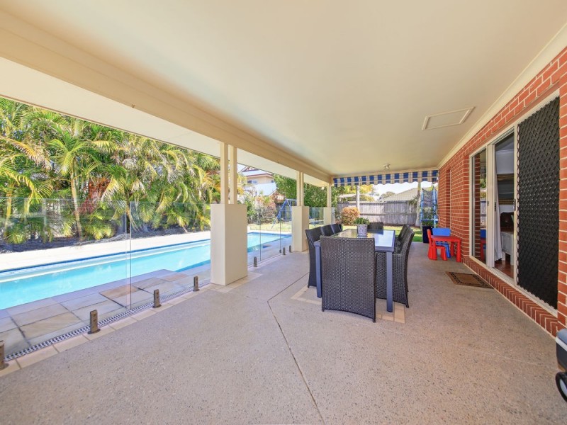 107 Hargreaves Road, Manly West QLD 4179