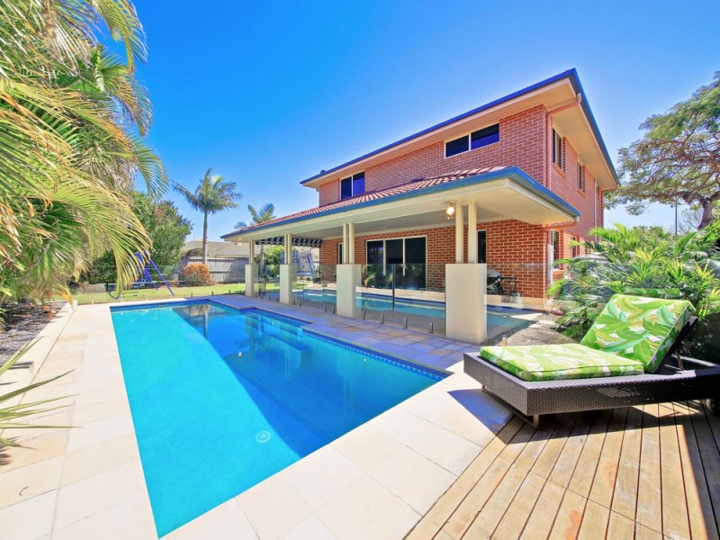 107 Hargreaves Road, Manly West QLD 4179