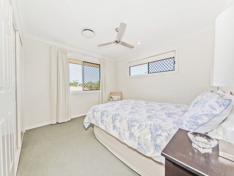 107 Hargreaves Road, Manly West QLD 4179