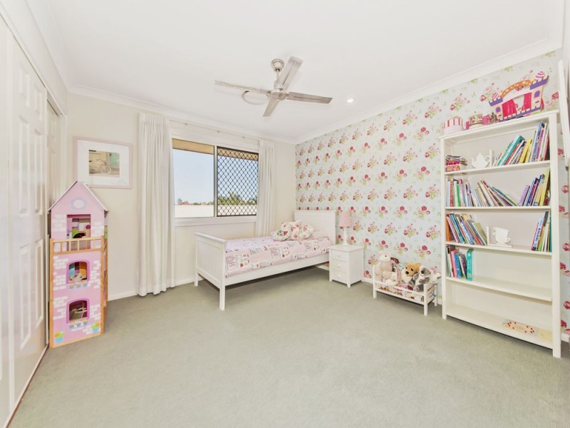 107 Hargreaves Road, Manly West QLD 4179