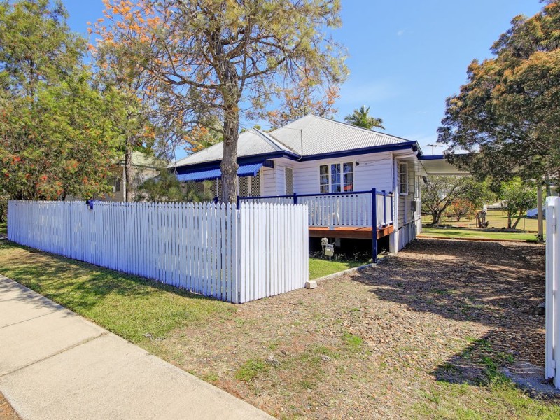 34 Bellew Street, Wynnum QLD 4178