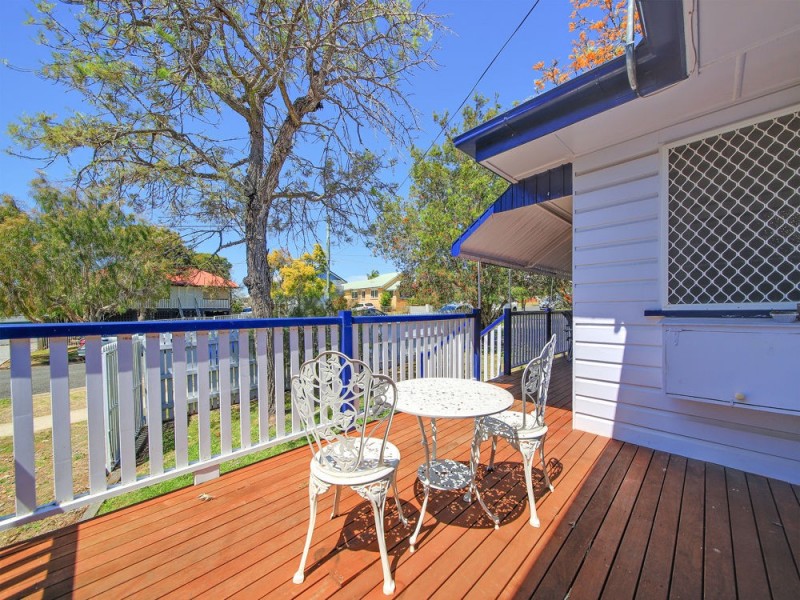 34 Bellew Street, Wynnum QLD 4178