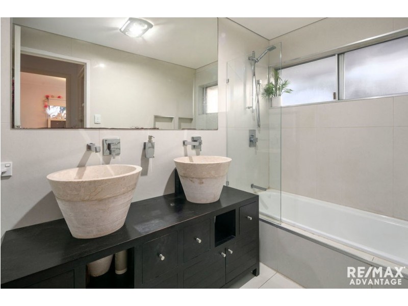 231 Wynnum Esplanade, Wynnum QLD 4178