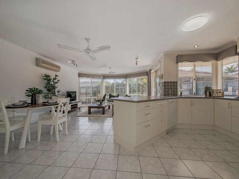 6 Rudkin Street, Wakerley QLD 4154